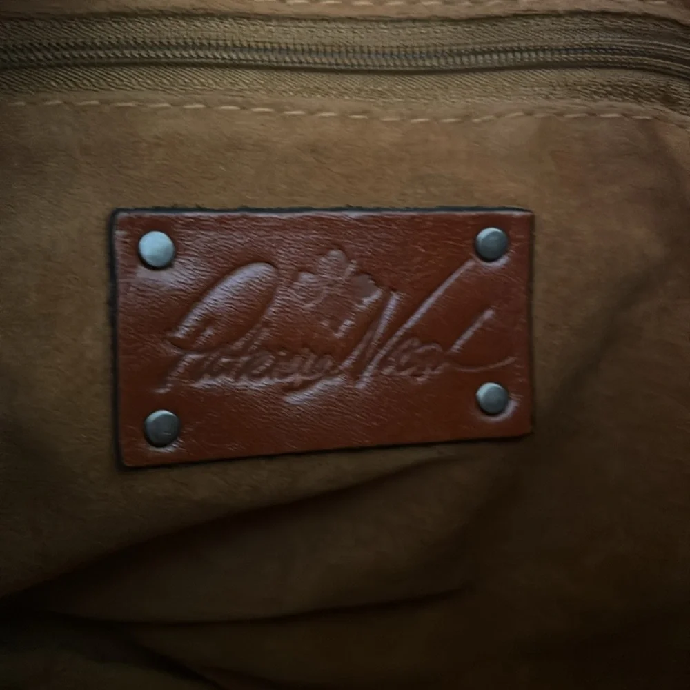 Patricia Nash Pouch - Picture 7 of 8